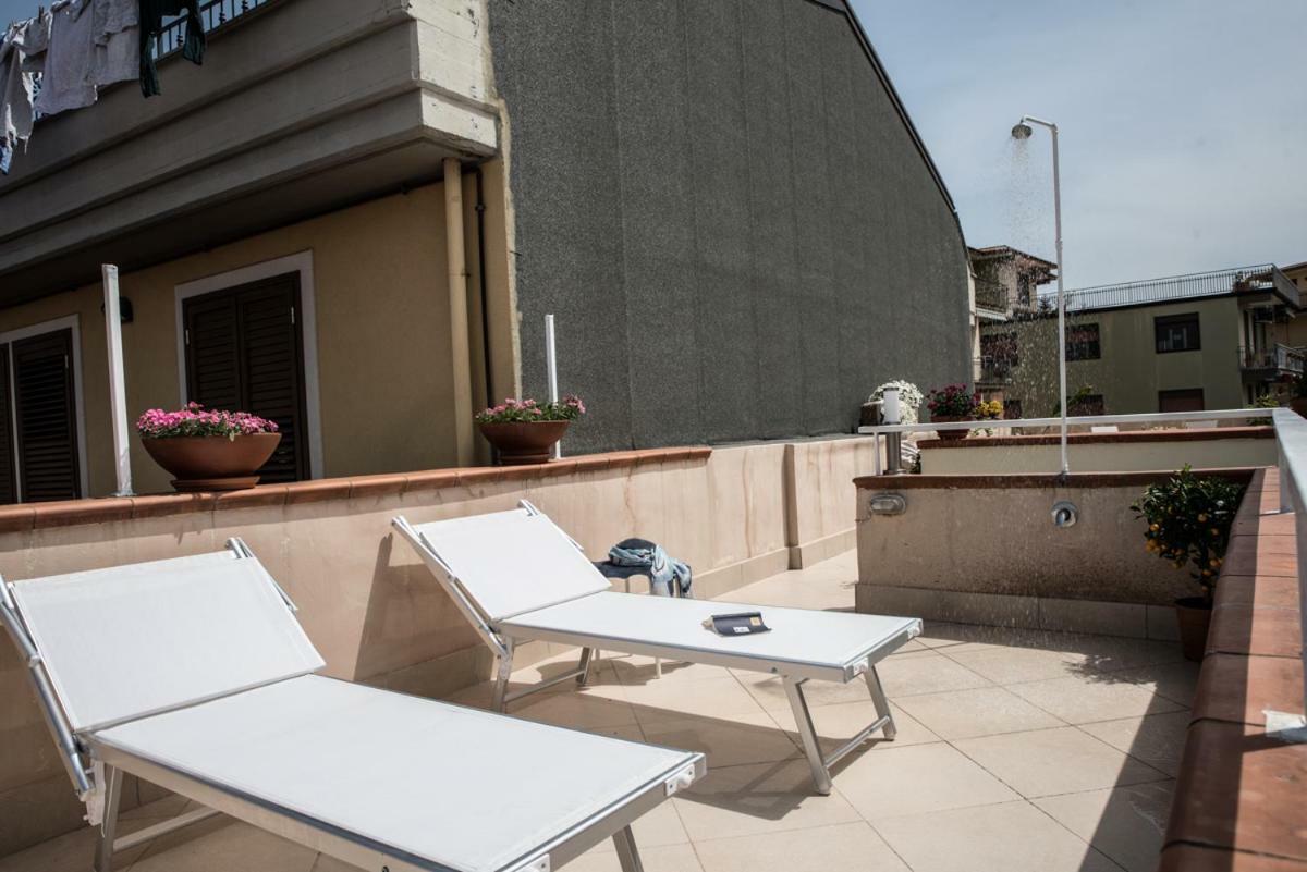 Terrazzo Siciliano Lägenhet Riposto Exteriör bild